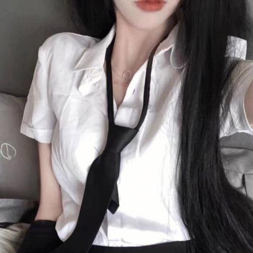 芭比杀手 海报